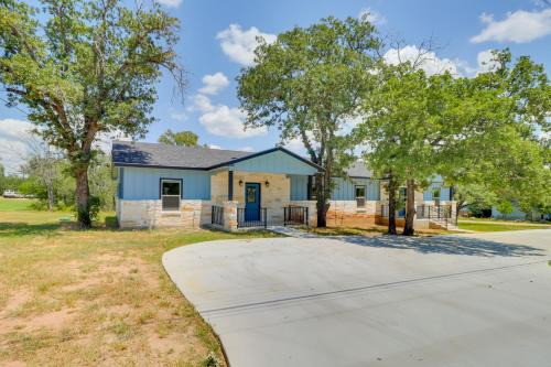 1 Mi to Lake LBJ Peaceful Home with Patio and Yard!