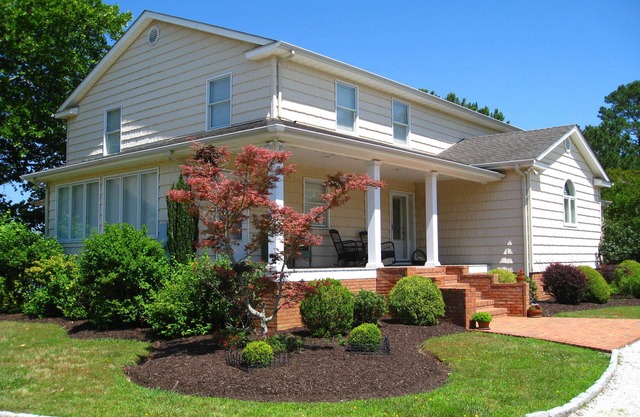 10 Acre 3 BR Waterfront Retreat on Thicket Creek has dock & neighborhood beachn