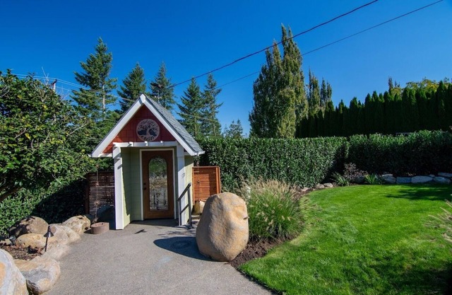 10 Mins from Downtown Camas