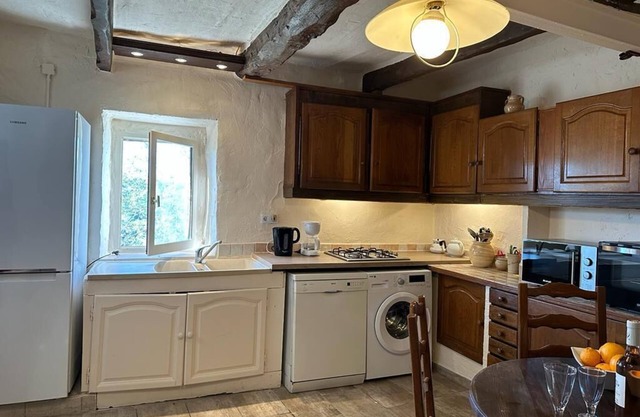 10 minutes from the beaches, your "cottage" on the Côte d'Azur