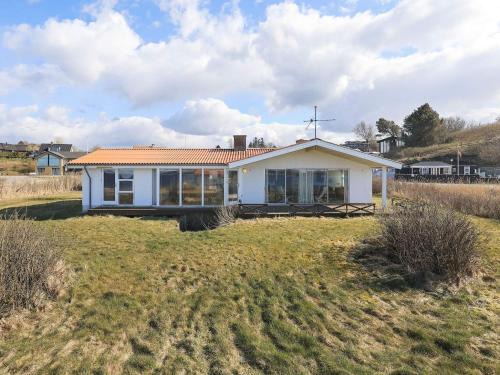 10 person holiday home in Farsø-By Traum