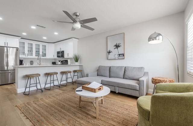 1053 Apollo Beach Blvd, Unit 2