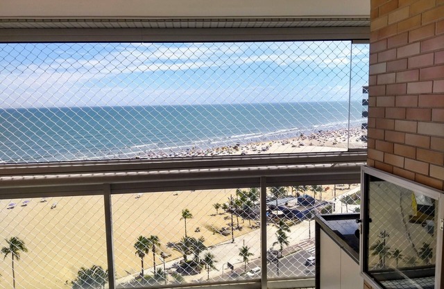 118 - Seafront apartment, barbecue + Wi-Fi + swimming pool!