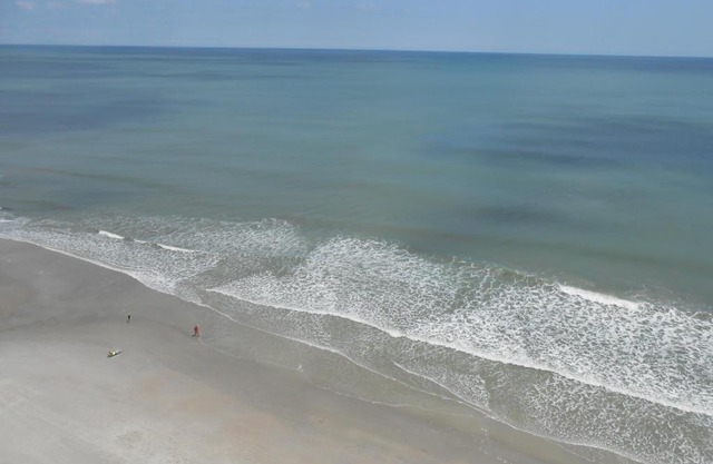 1411 Waters Edge Resort condo