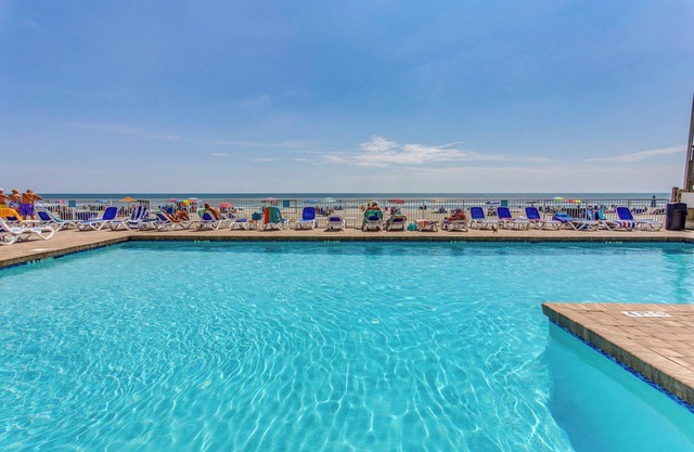 14th-floor Oceanfront Condo in Myrtle Beach!