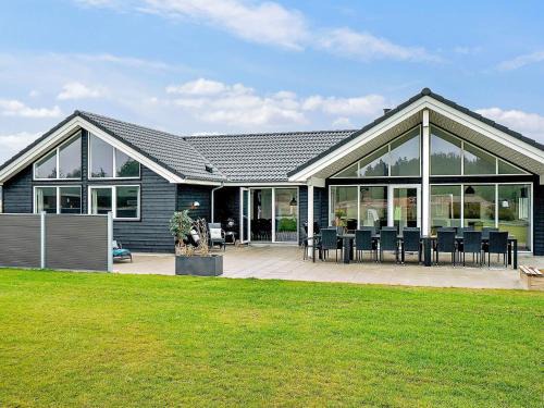 18 person holiday home in Nørre Nebel