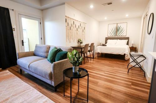 1bdrmapartment In The-heartofphiladelphia