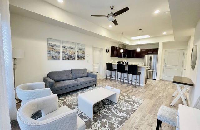 1G| Exploring the Greater Houston| Cozy Private Condo