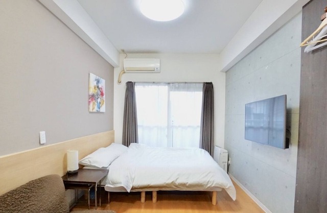 1S. Nagoya station square / Takashima store Meitetsu department department Tsukushi 15 minutes / Sasashima live station 6 minutes / free parking / comfortable studio