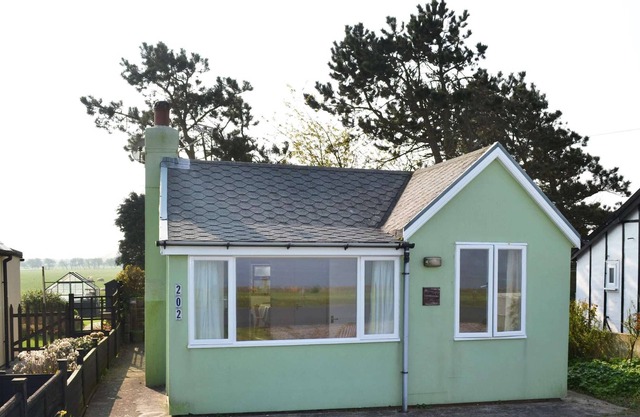 2 bedroom accommodation in Skinburness near Silloth