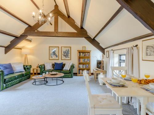 2 Bed in Bamburgh 79072