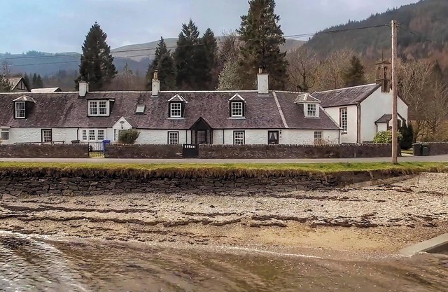 2 bedroom accommodation in Ardentinny near Dunoon