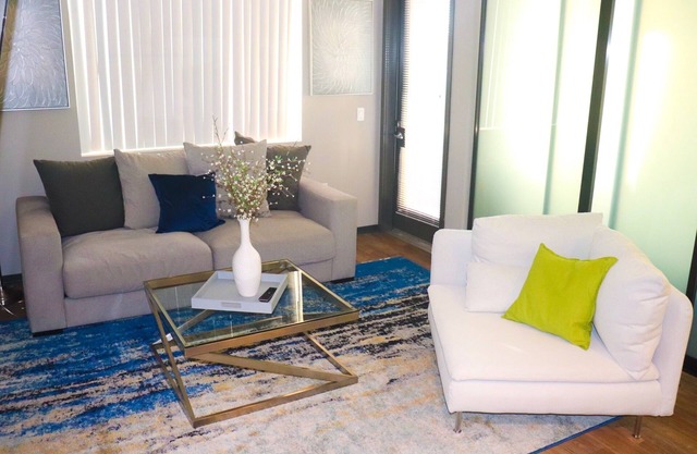 2 Bedroom 2 Bath Modern style luxury Resort. Irvine Diamond center.