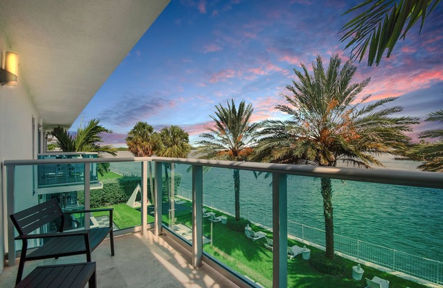 2 Bedroom-2 Bathroom with Canal Front Balcony Steps Away from Bal Harbour Beach