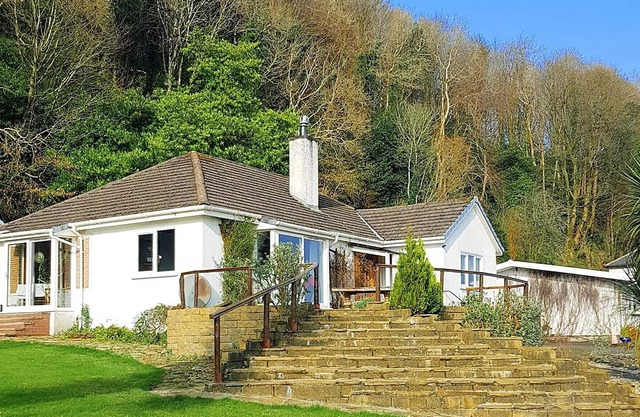 2 bedroom accommodation in Ascog, near Rothesay