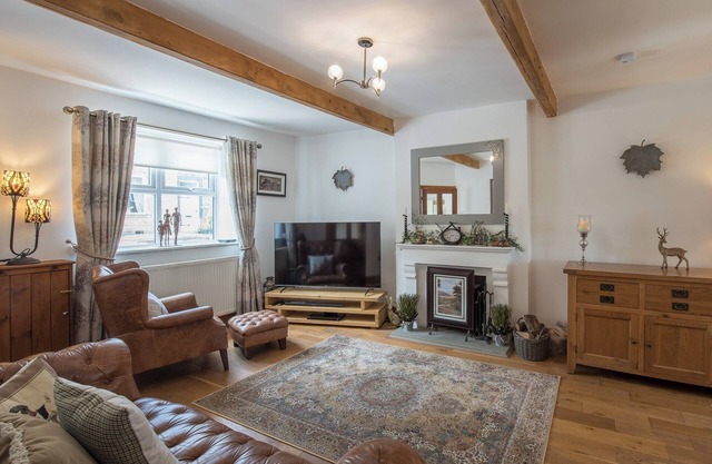 2 bedroom accommodation in Fence, near Burnley