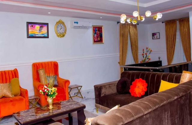 2 bedroom apt with all m amenities, Solar Electricity for basic Electronics..