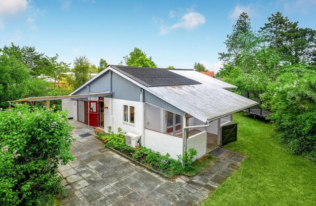 2 bedroom beautiful home in Nykøbing Sj