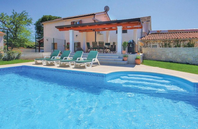 2 bedroom beautiful home in Krnica