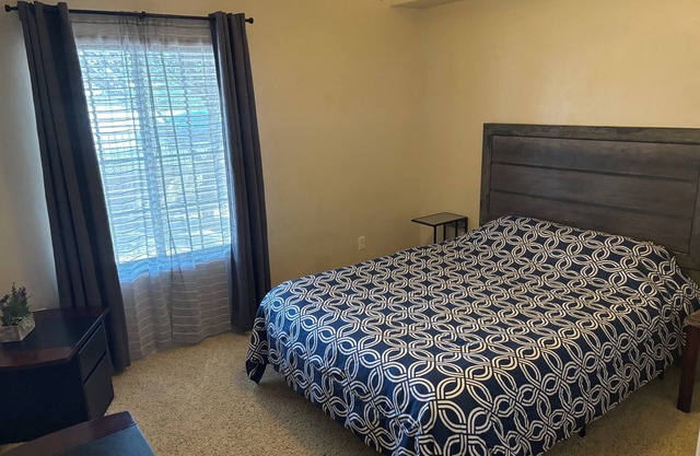 2 Bedroom Condo in a Resort Style Gated Community, minutes from Old Mesilla