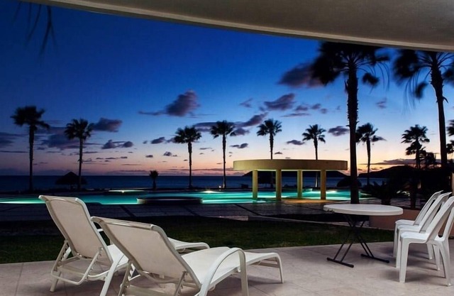 2 Bedroom Playa Blanca 103 Condo by RedAwning