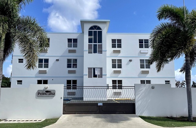 2 BR/2BA Ocean View Poinciana Condominium