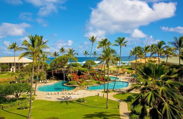 2 Partial Ocean View 2 Double Beds at Kauai Beach Resort & Spa, Pool!
