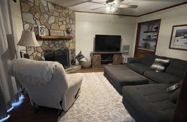 2118 The Owl Cove! Level entry - Walk to Sledding Hill