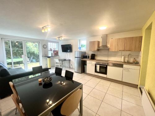 22A Große Wohnung mit Terrasse und Smart TV