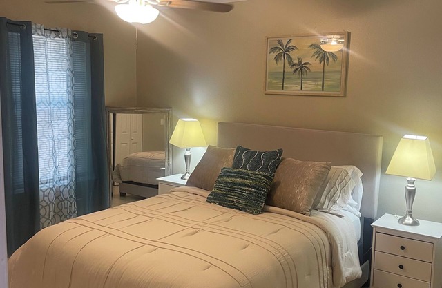 22min to Beach+full apartment+sleep6+BBQ Grill