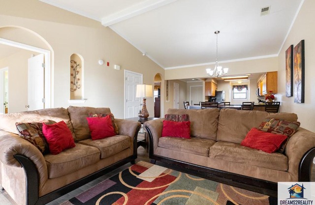 2BR Condo - 2 Pools - Close to the Strip - Stairs Required - FREE TICKETS INCLUDED - FHA-27