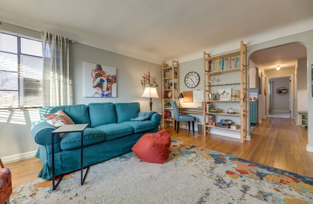 2nd-Floor Cincinnati Apartment 15 Mins to Downtown