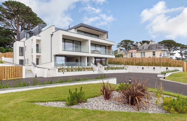 3 bedroom accommodation in Chi An Mor