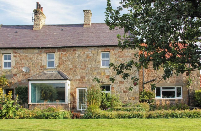 3 bedroom accommodation in Belford, near Alnwick