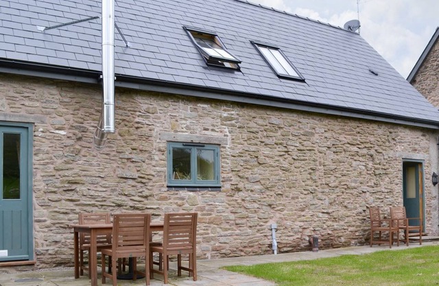 3 bedroom accommodation in Prior’s Frome, near Mordiford