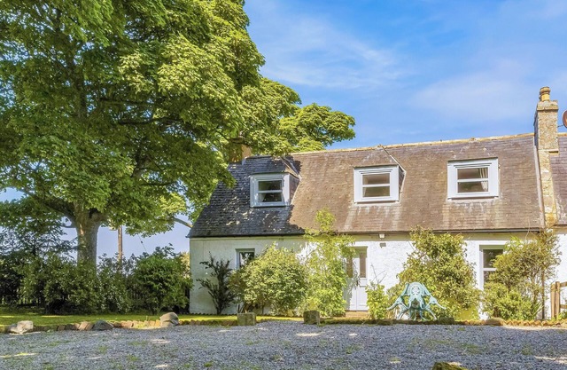 3 bedroom accommodation in Tain