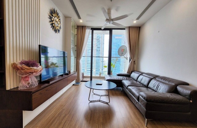 3-bedroom apartment in Vinhomes skylake Hà Nội with AC, fitness room