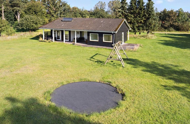 3 bedroom beautiful home in Roslev