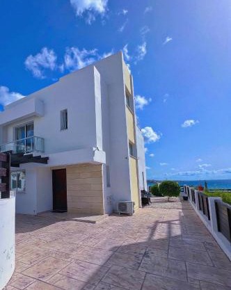 3 Bedroom Coral Bay Panorama Seaview Villa Pool