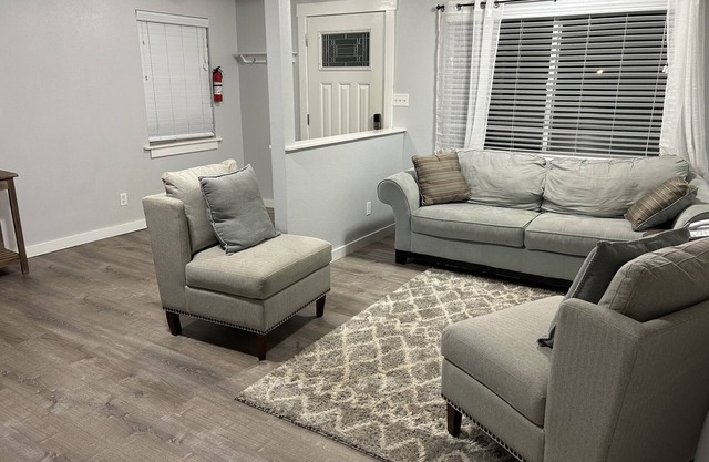 3-bedroom Seaview Beach Cottage apartment