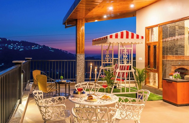 3-bedroom villa in awesome Kasauli with WiFi