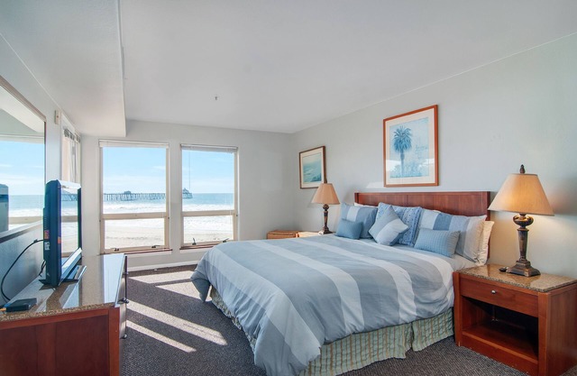 3 Bedroom With Incredible View Of The Ocean And Pier