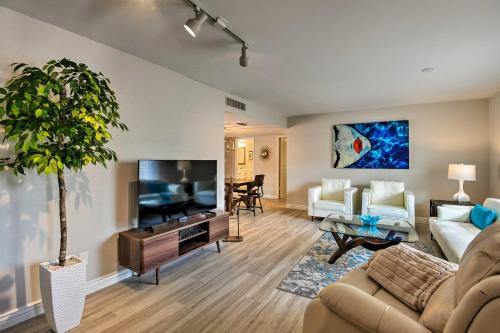 3 Mi to ASU Tempe Getaway with Heated Pool