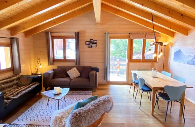 3-Schlafzimmer Chalet Eichhorn*, Saas Fee 1800m
