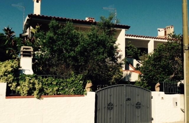 300 metres from beach spacious apartment big outdoor space