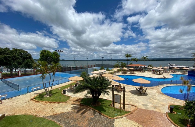 360 Lake Side by Ozped