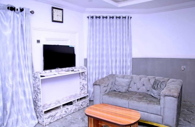 3As SERVICE APARTMENT