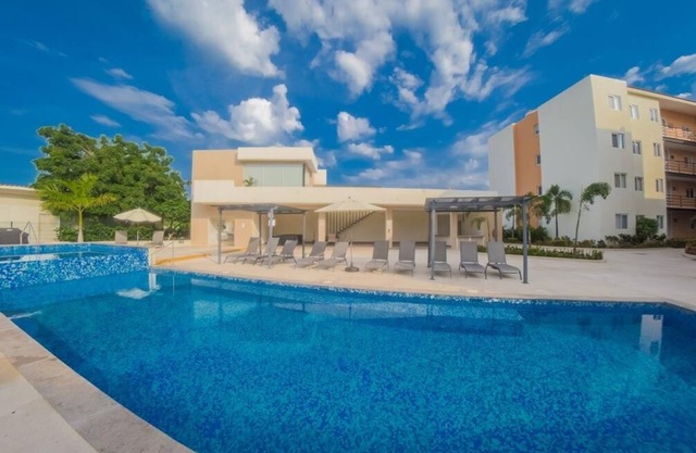 3B/2Ba Spacious! Ground Floor! Azulejos sleeps 6