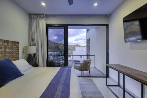 3BR Condo Partial Sea View shared Pool and Jacuzzi