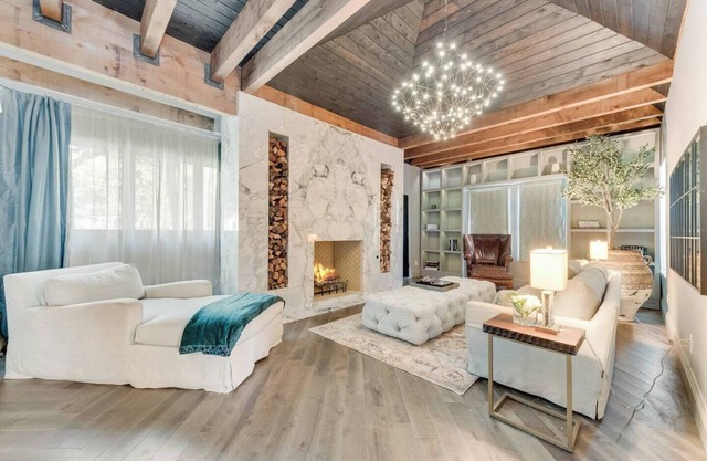 3BR luxury home w/ private pool, Peloton, and gourmet kitchen.